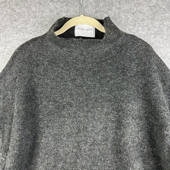 Neutral Ground Tunic Sweater Womens L Gray Oversized Minimal Knit Cozy Slits NEW - Picture 13 of 16